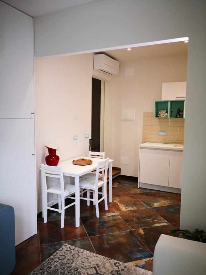 Apartamento La Casa Di Valentina Vado Ligure Exterior foto